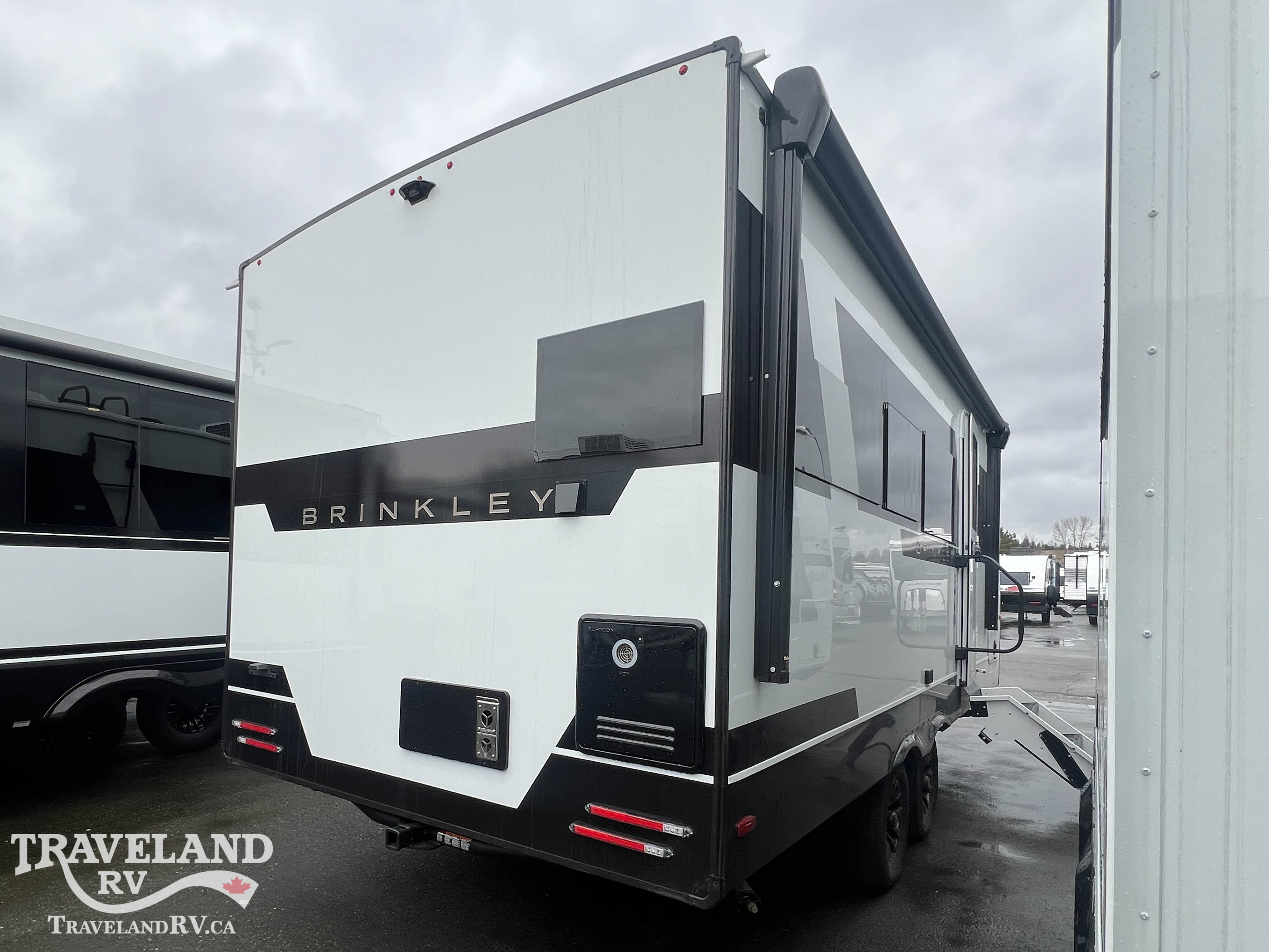 2026 Brinkley RV Model Ix 20x - Image 5