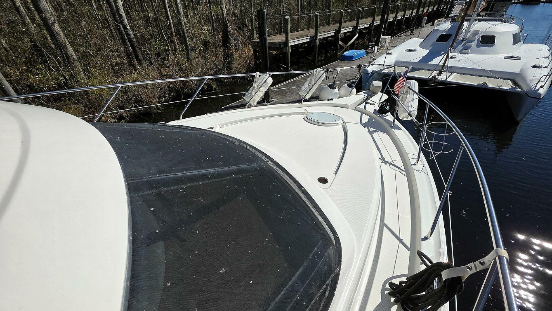 2001 Silverton 410 Sport Bridge - Image 70