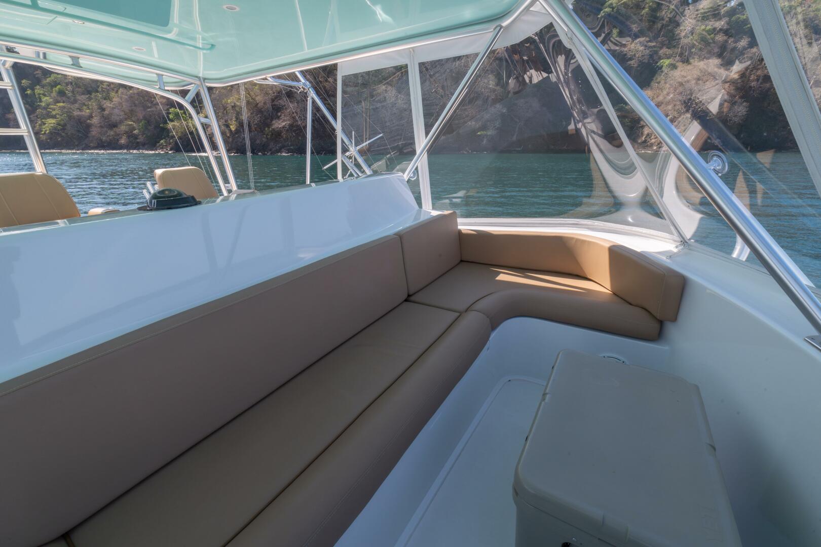 2006 Viking 56 Convertible - Image 16