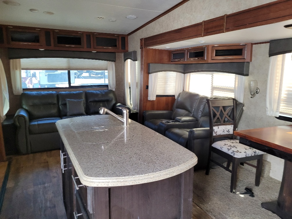 2017 Jayco Eagle HT 28.5RSTS - Image 4