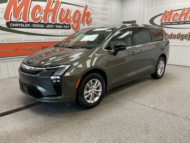 2027 Chrysler Pacifica Select AWD - Image 1