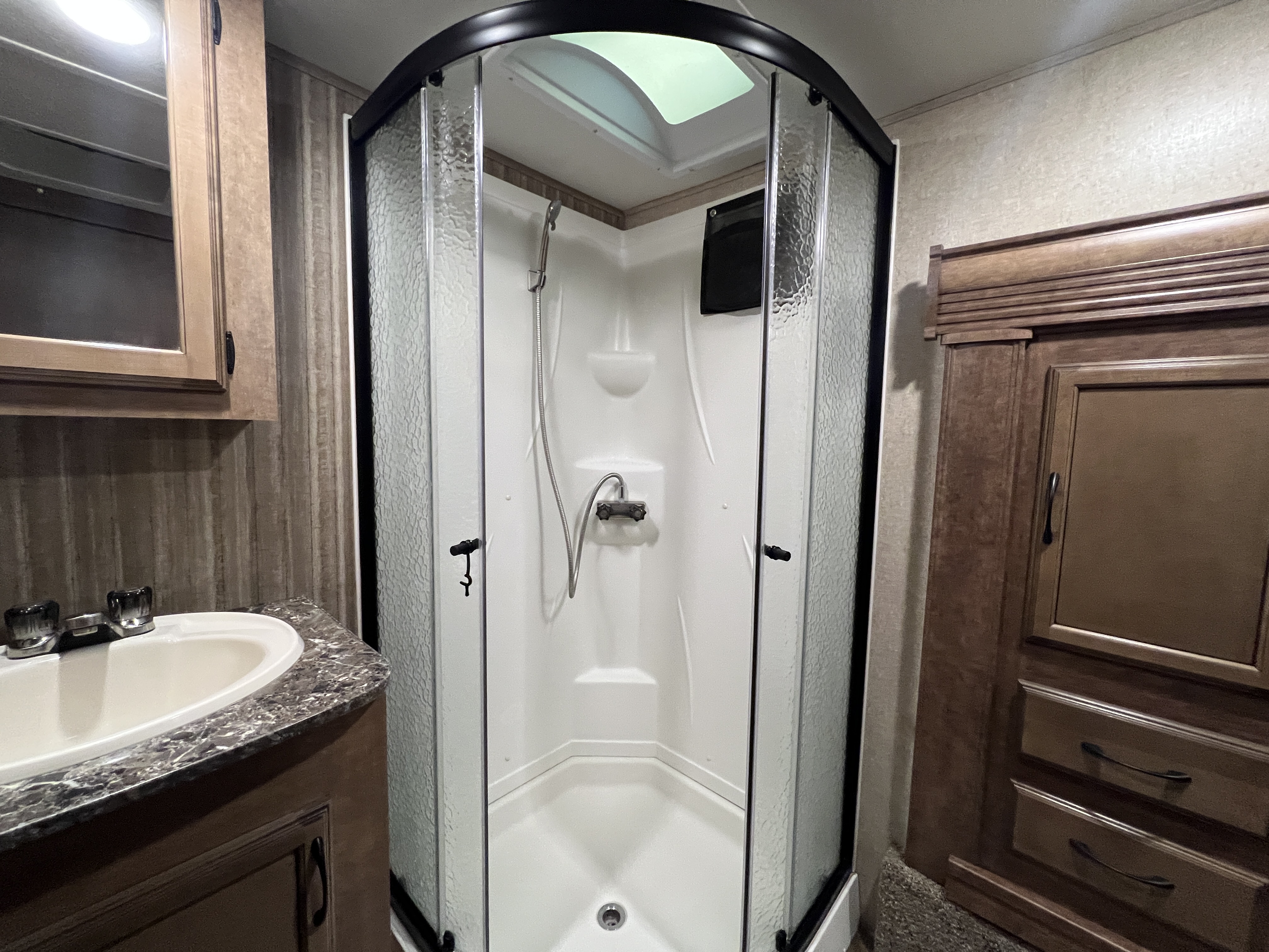2017 Starcraft Solstice Super Lite 28TSI - Image 21
