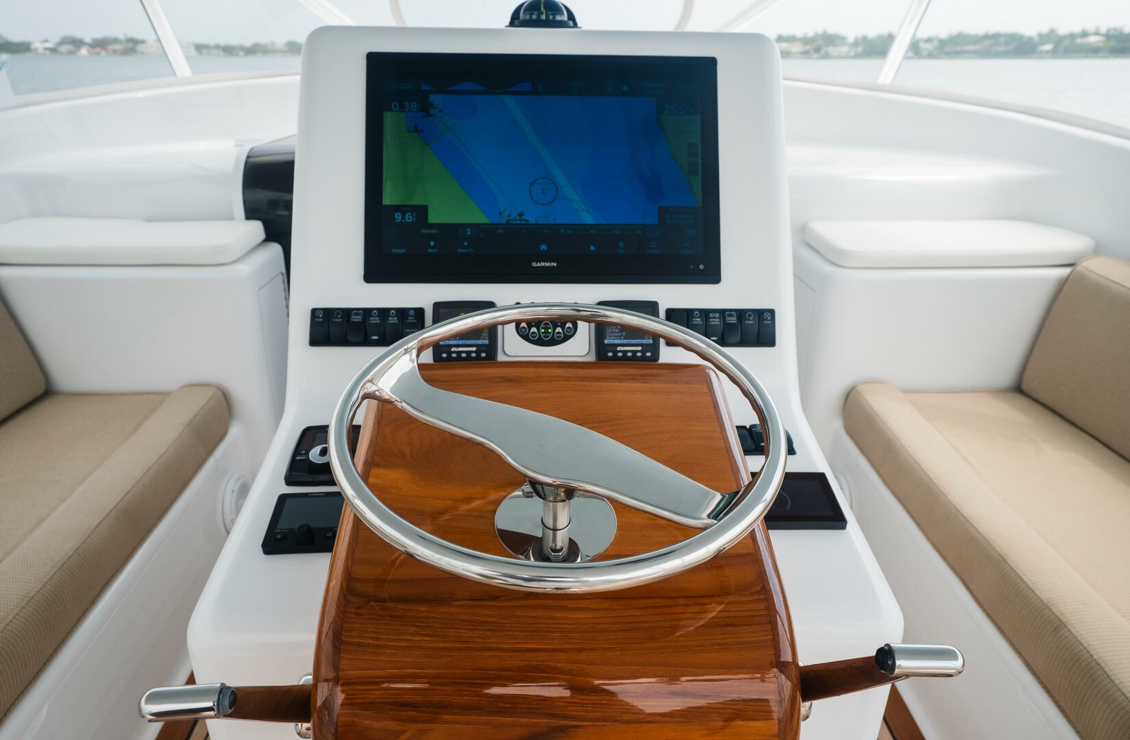 2019 Custom Carolina Daniels Express Sportfish - Image 21