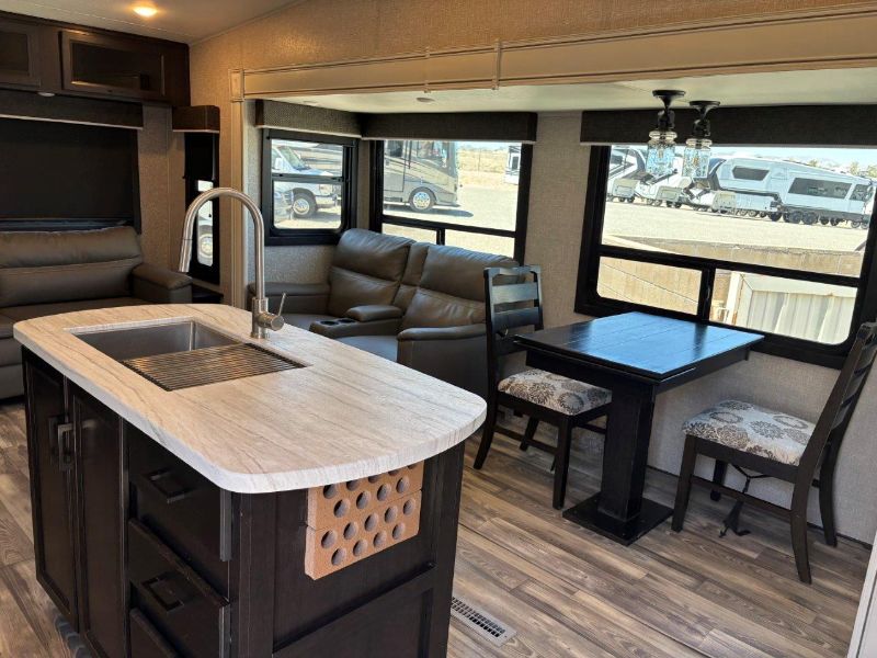 2022 Jayco Eagle HT 28.5RSTS - Image 6