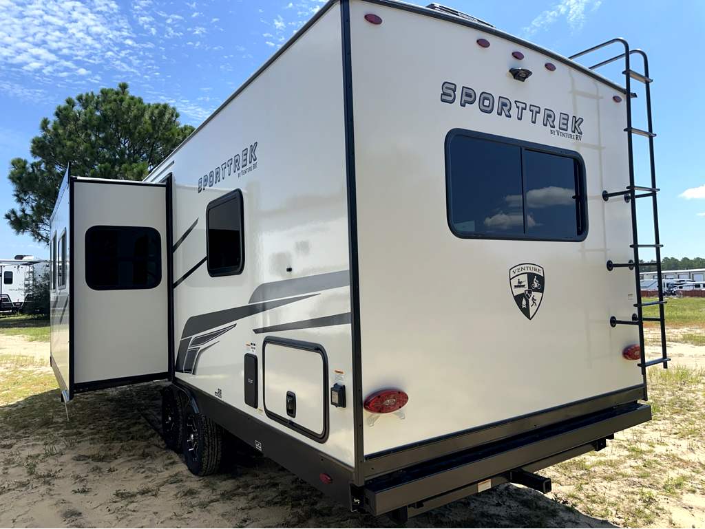 2026 VENTURE RV SPORTTREK 251VFK - Image 3