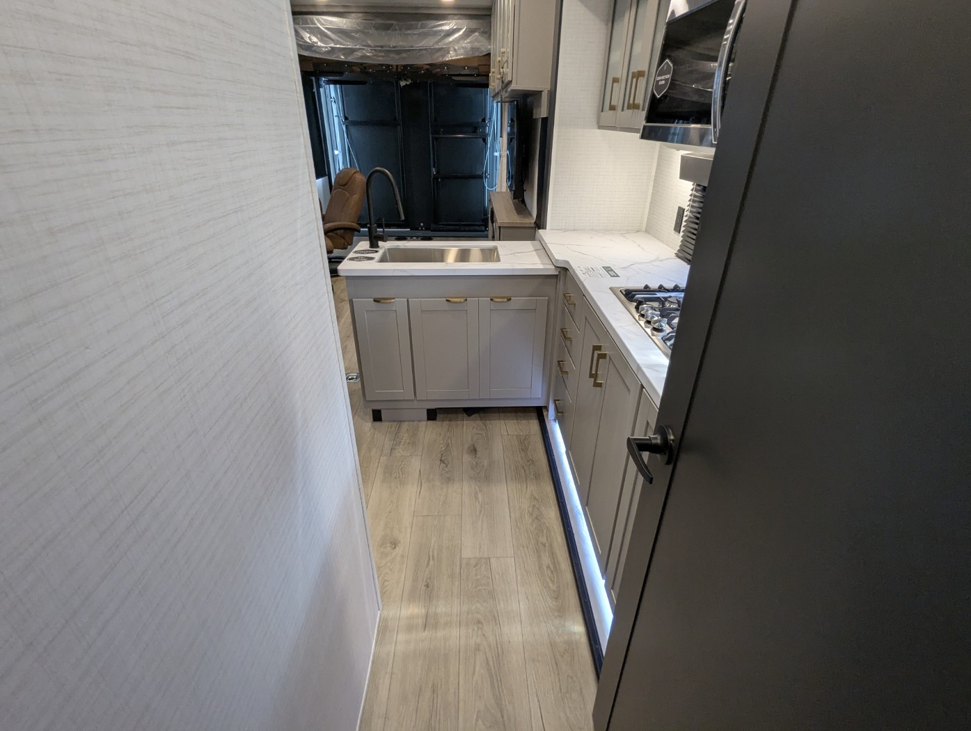 2027 Forest River Stealth 2900 - Image 16