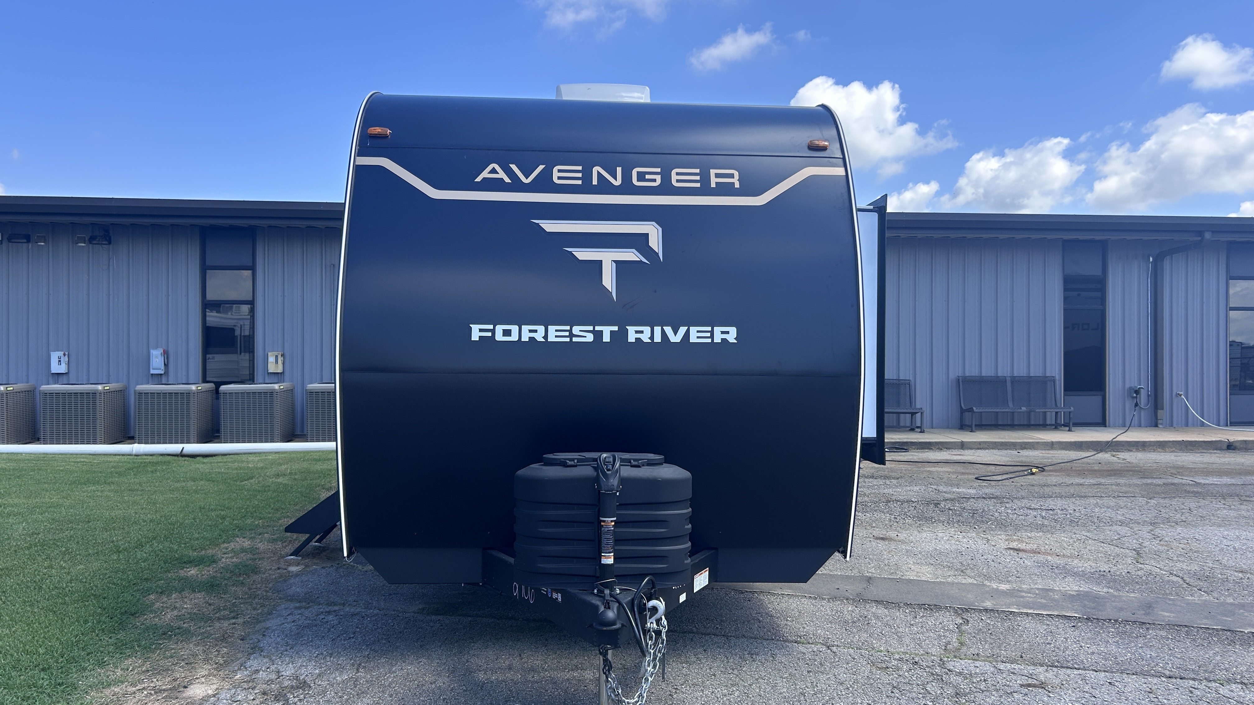 2026 Prime Time Avenger 25DBS - Image 3