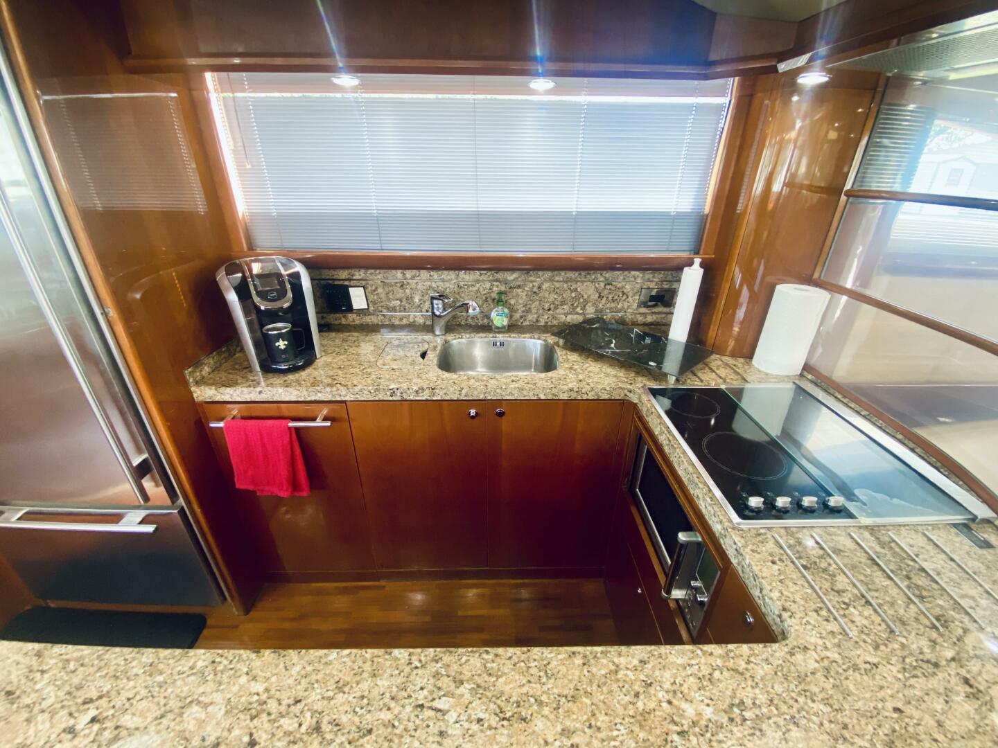 2006 Viking Princess Sport Cruiser - Image 13
