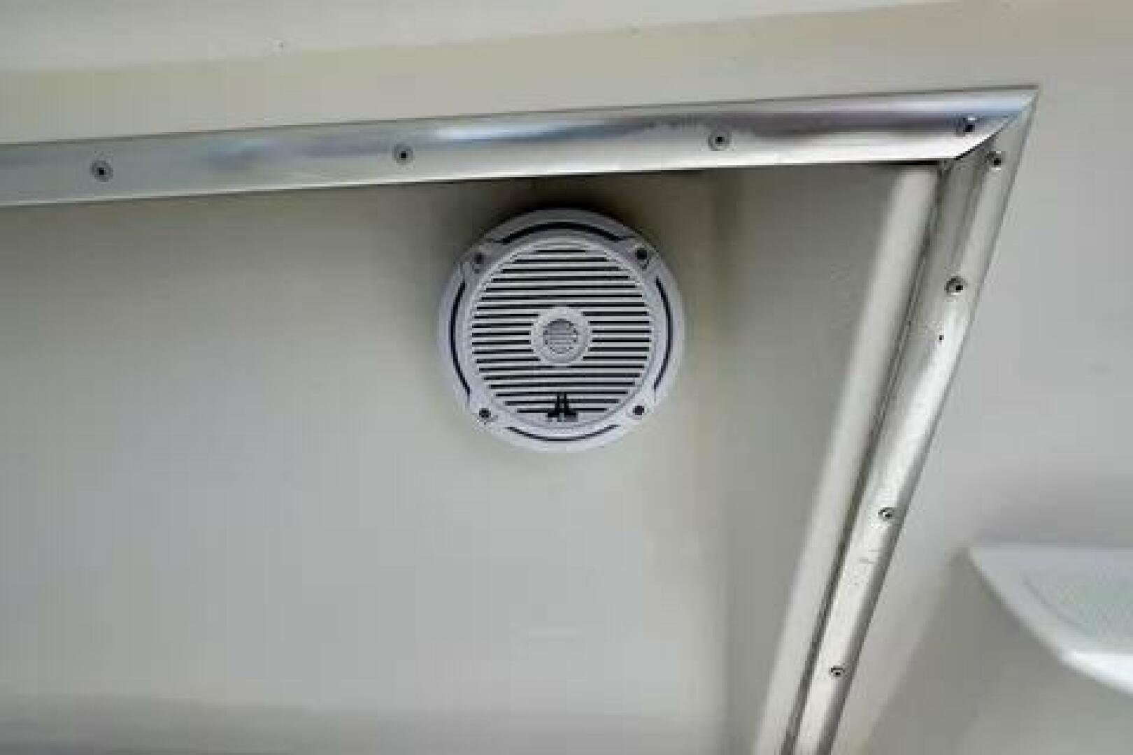 1994 Fountain 31 Center Console - Image 13
