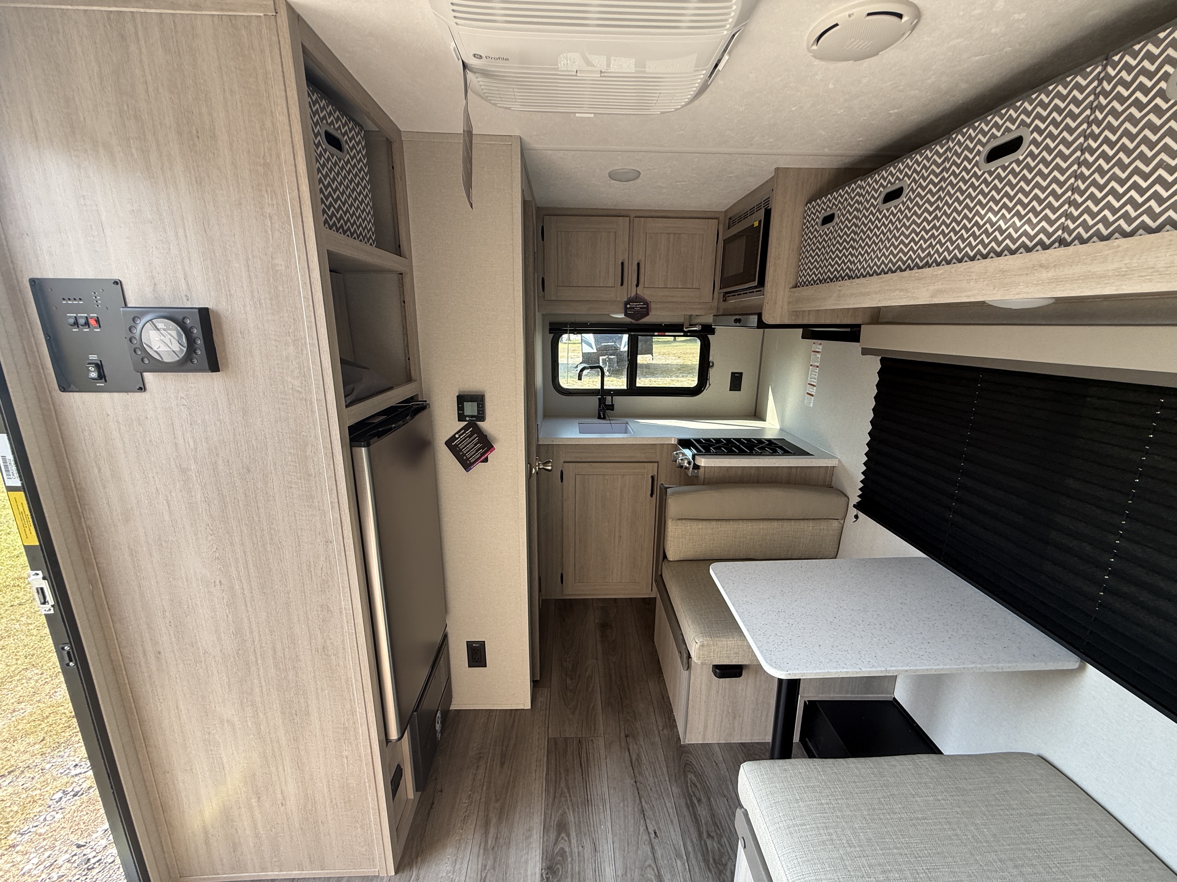 2026 Coachmen Catalina Summit Series 7 134RKX - Image 11