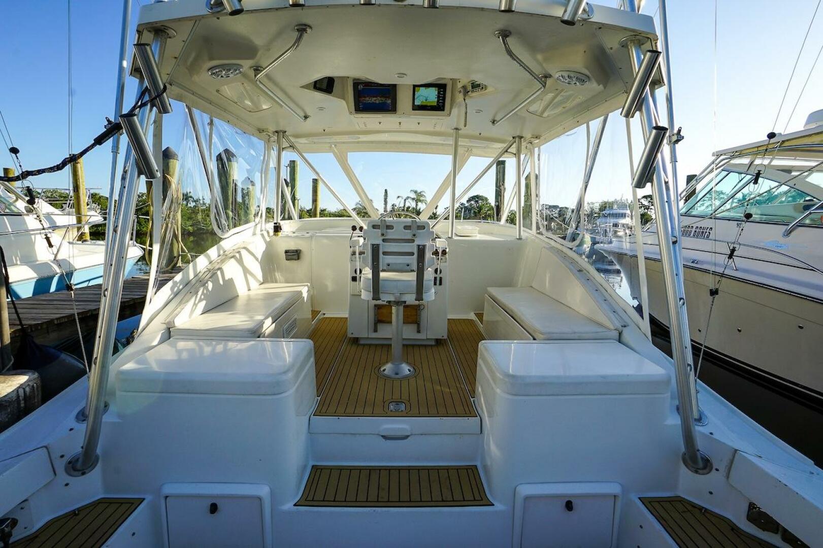 1997 Luhrs Tournament 320 Open - Image 32