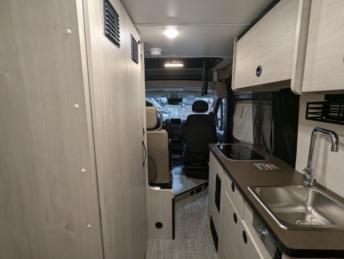 2027 Winnebago Solis 59P - Image 34