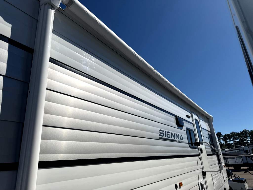 2025 VENTURE RV SIENNA 281VQB - Image 7
