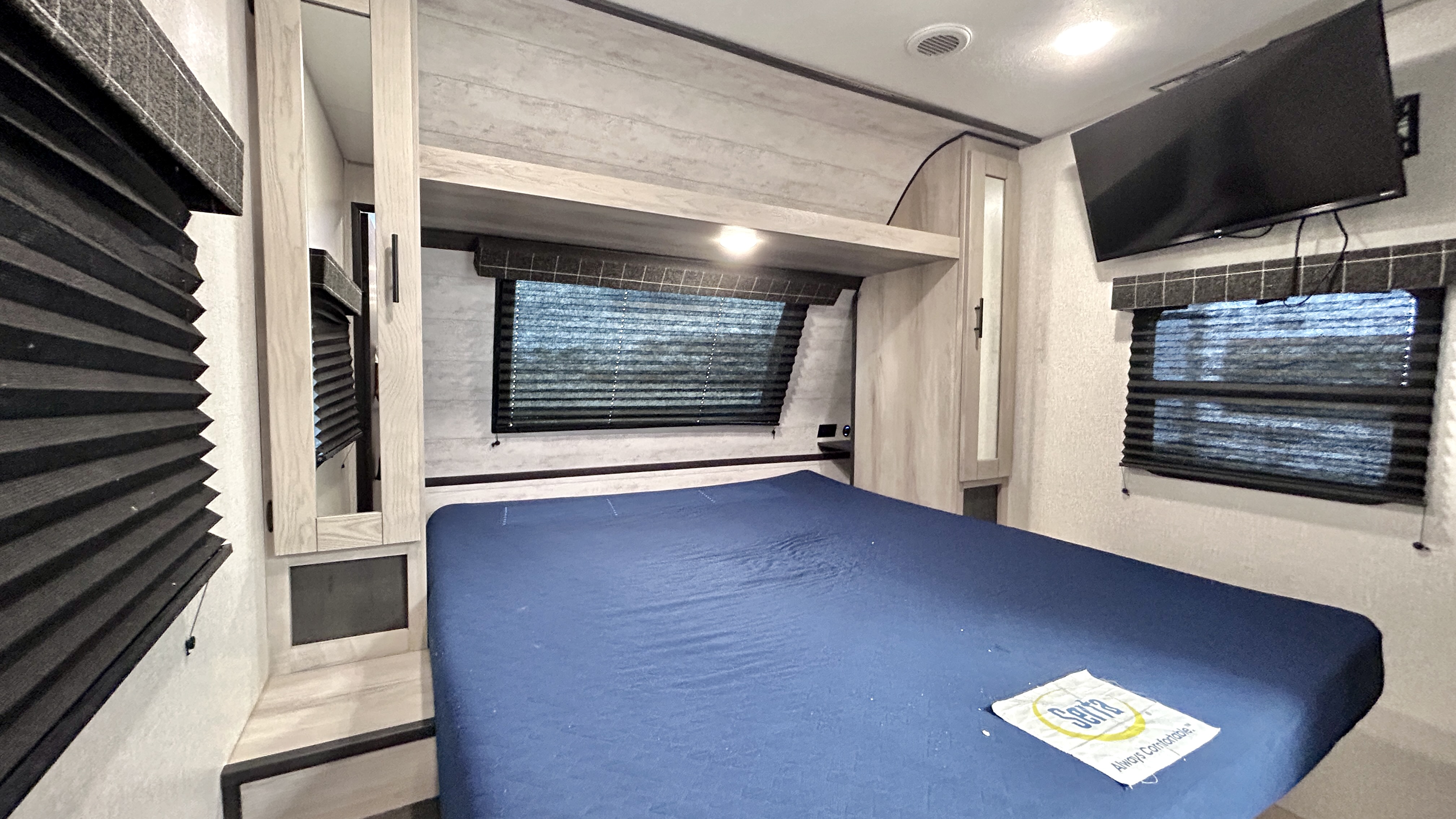 2022 KZ RV Connect C261RKK - Image 17