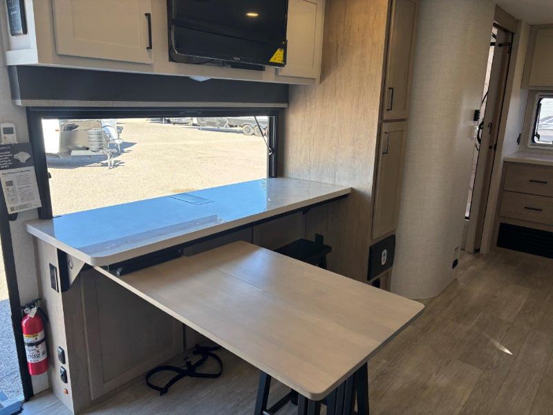 2027 Ember RV Touring Edition 2300MLL - Image 10