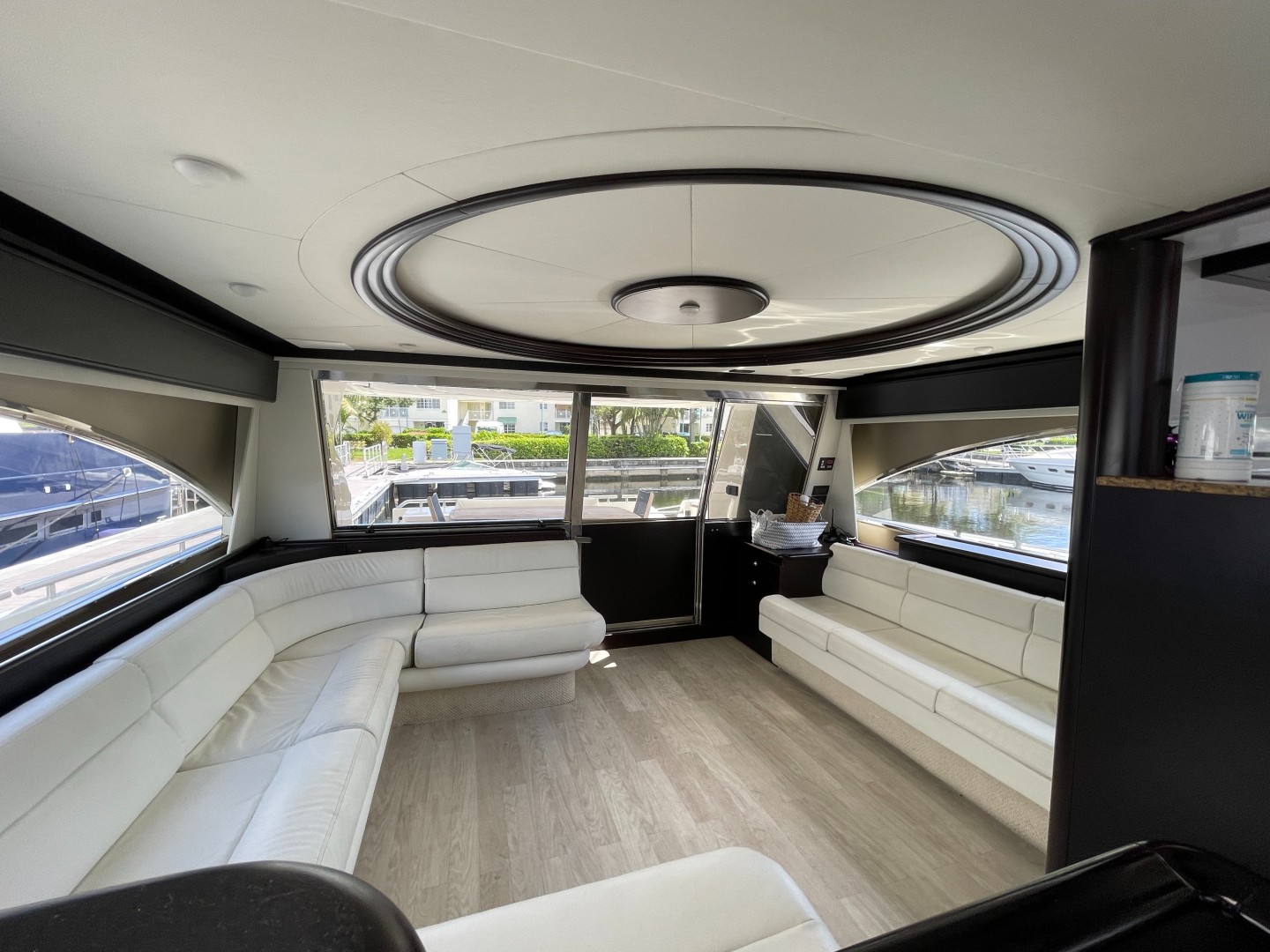 2001 Ferretti Yachts 680 - Image 15