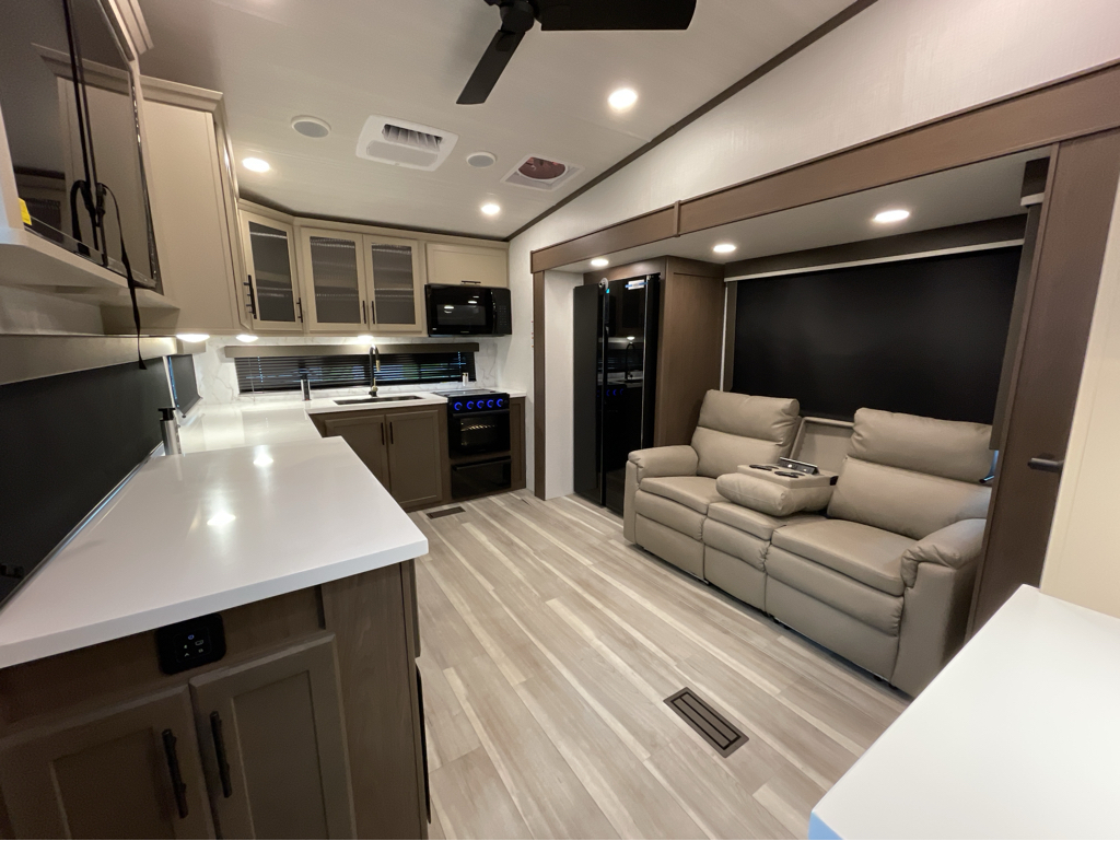 2026 Keystone Cougar 260MLE - Image 6