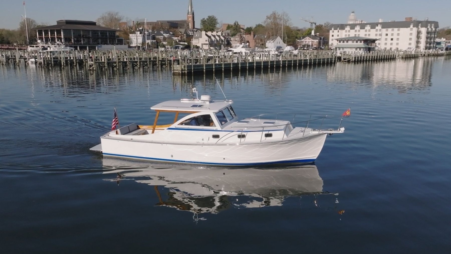 2022 Ellis 36 Express Cruiser - Image 3