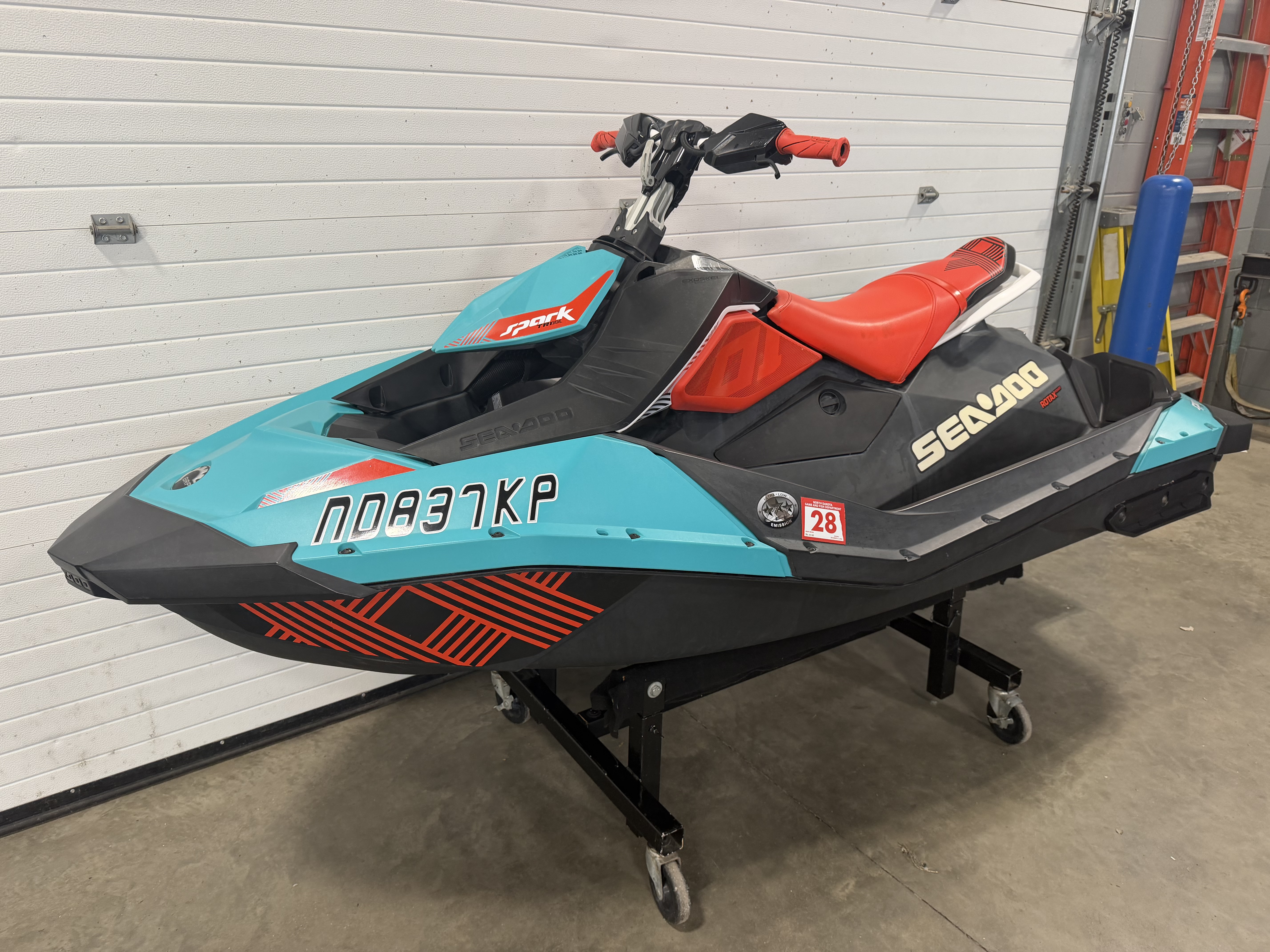 2018 Sea-Doo Spark Trix 2-up - Image 2
