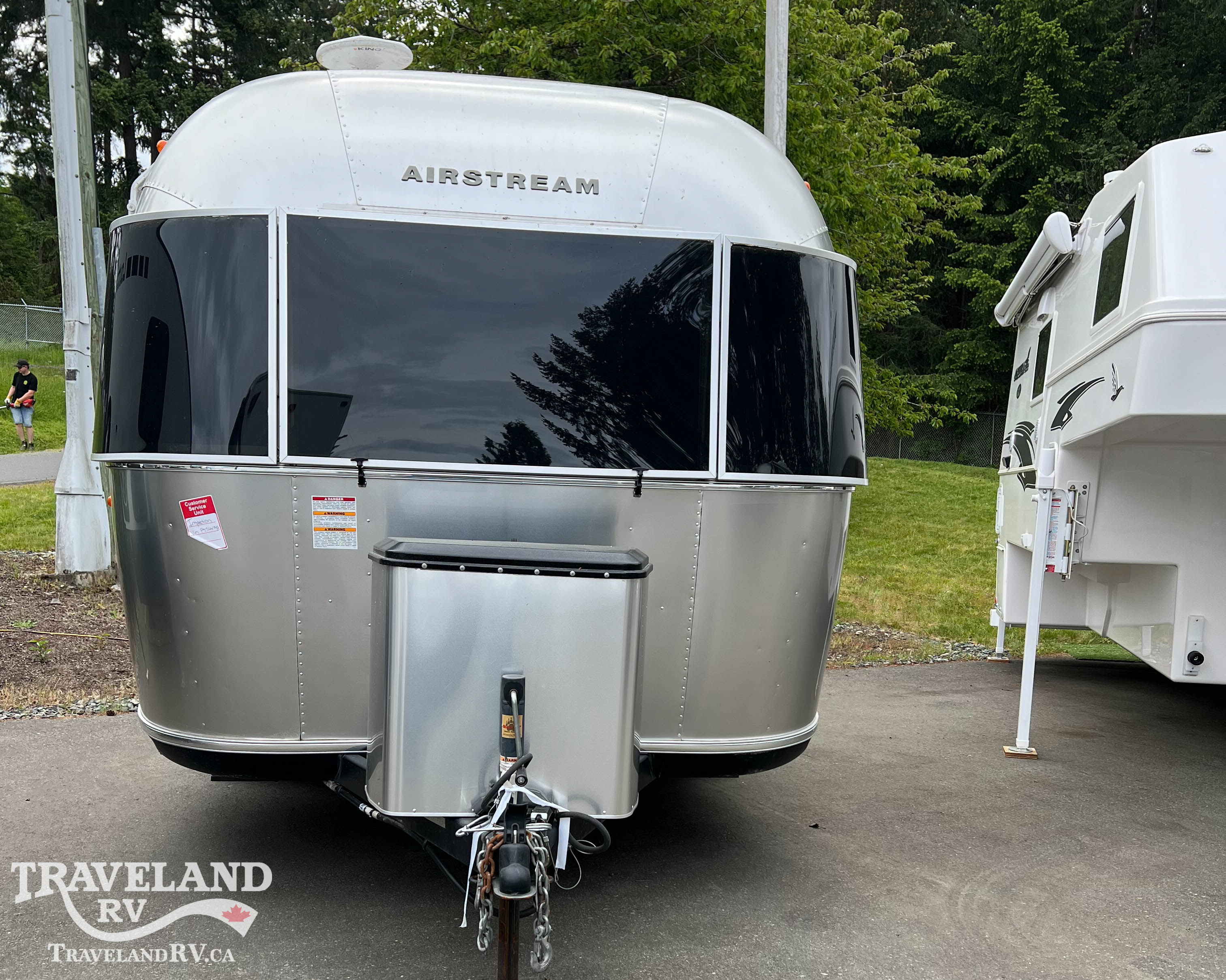 2023 Airstream Bambi 16RB - Image 7