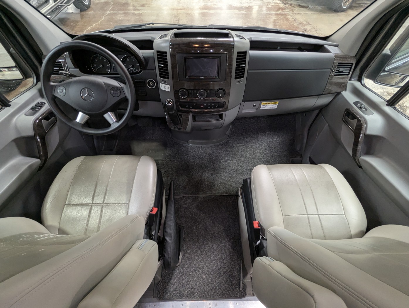 2016 Roadtrek CS Adventurous XL Edition - Image 11