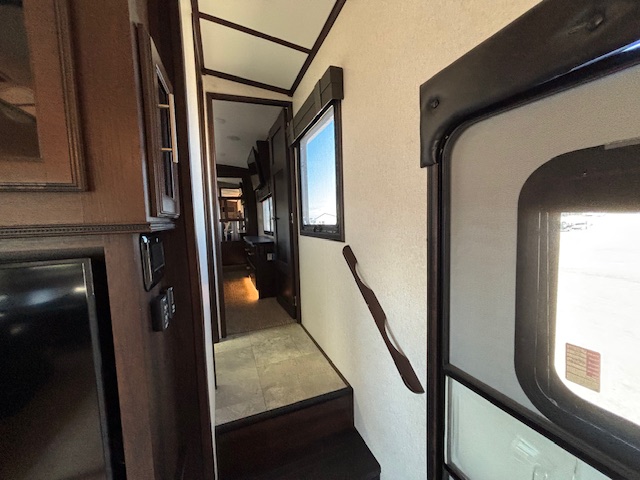 2018 Jayco North Point 379DBFS - Image 49