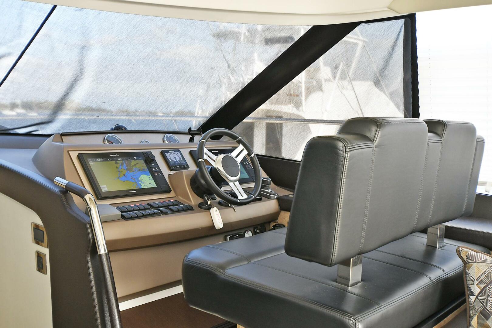 2018 Prestige 560 Fly - Image 40