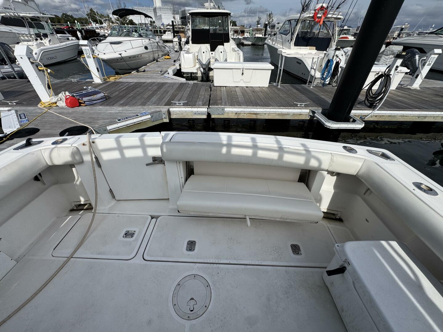1999 Tiara Yachts 2900 Open - Image 11