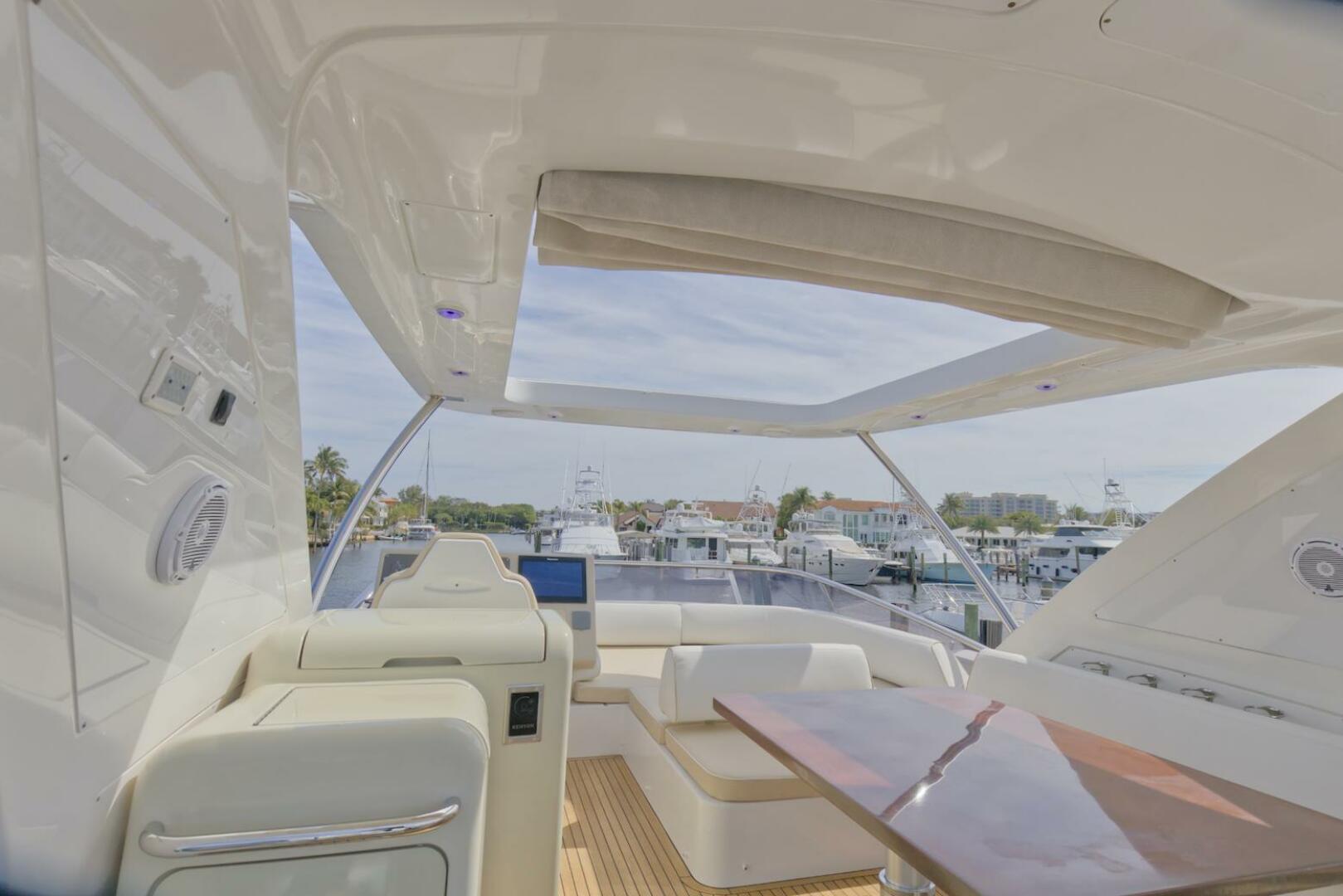 2015 Azimut 64 Flybridge - Image 11