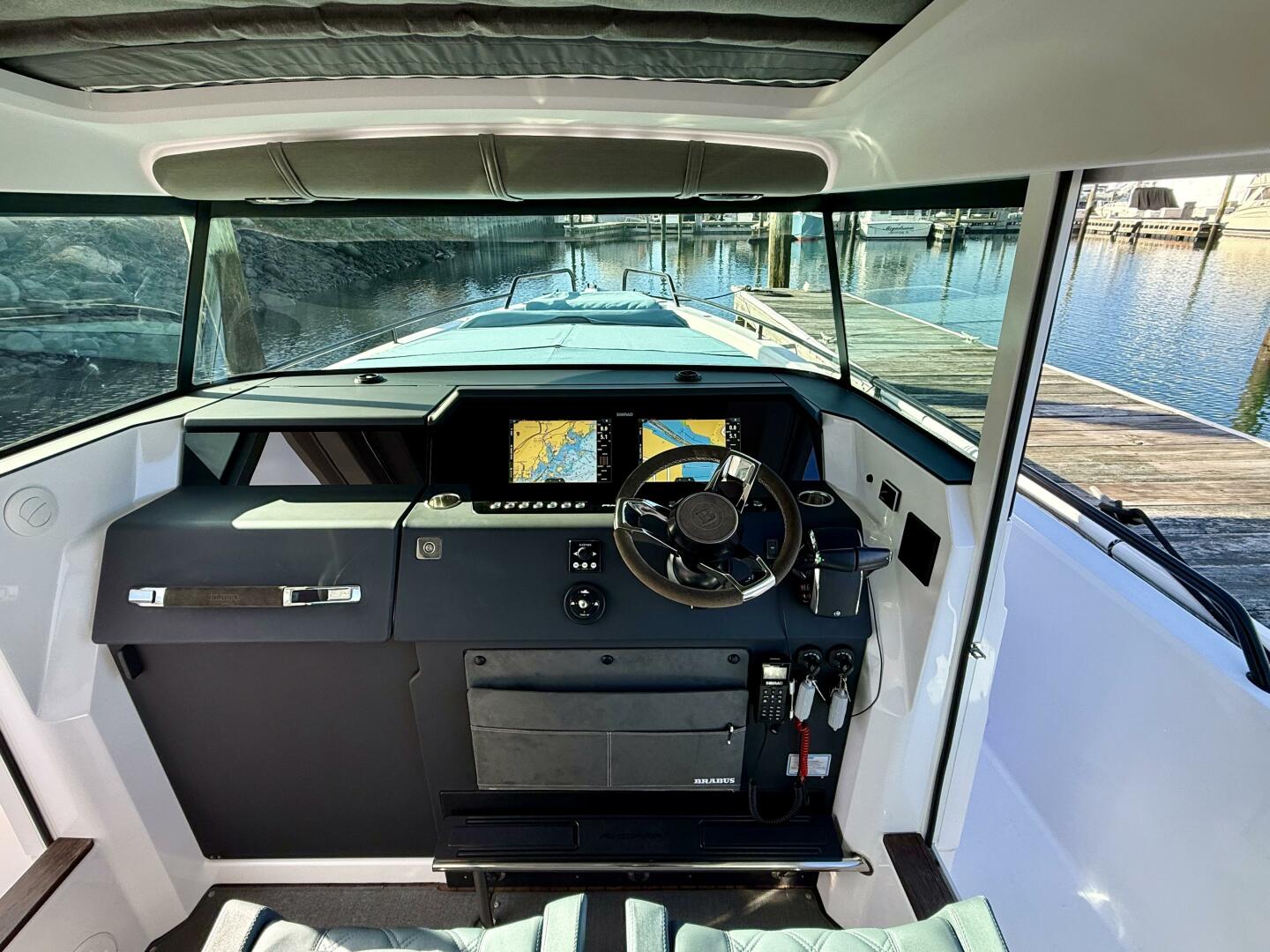 2023 Axopar 37 Cross Cabin - Image 35