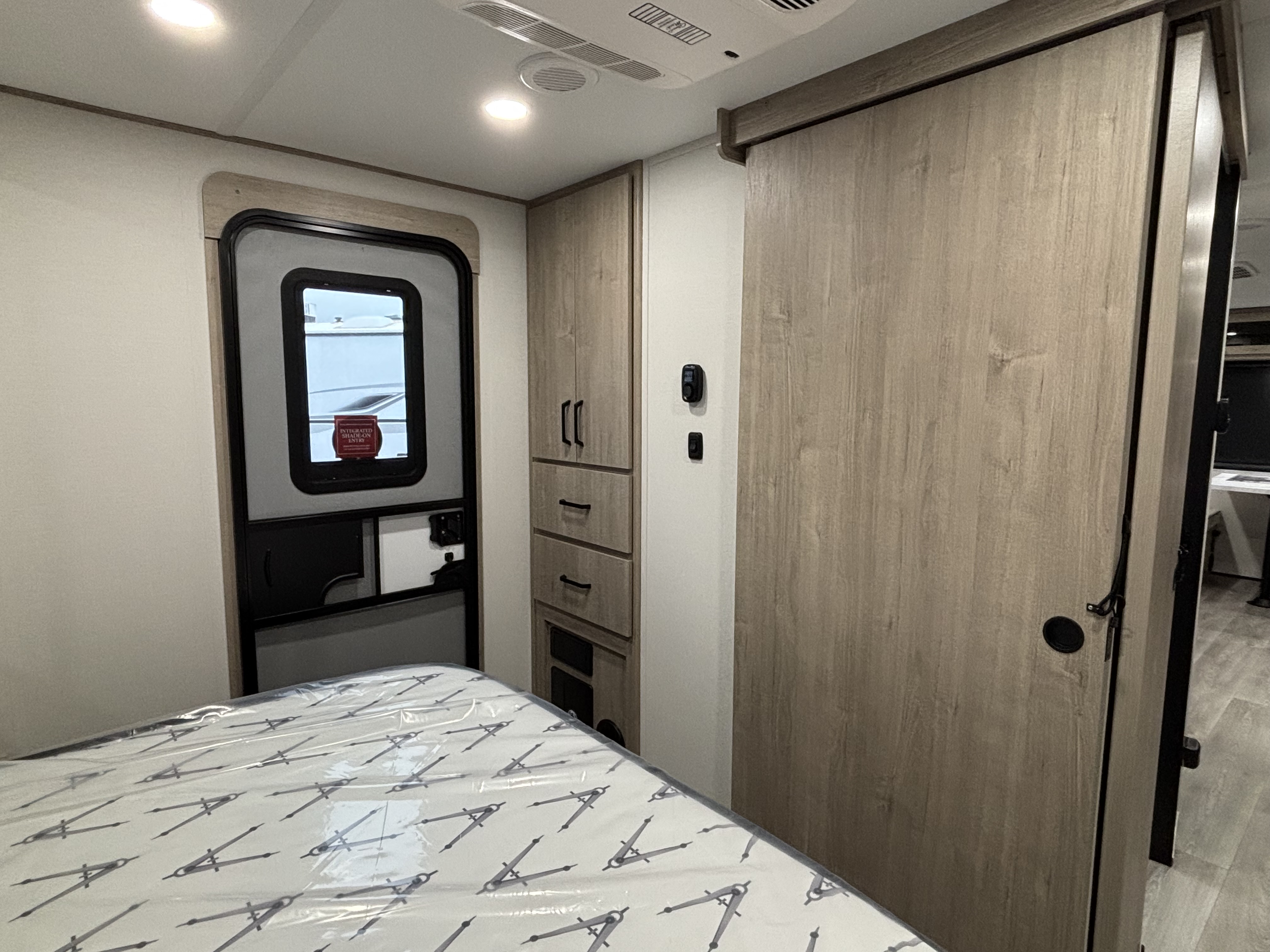 2026 Grand Design Imagine XLS 25RLE - Image 15
