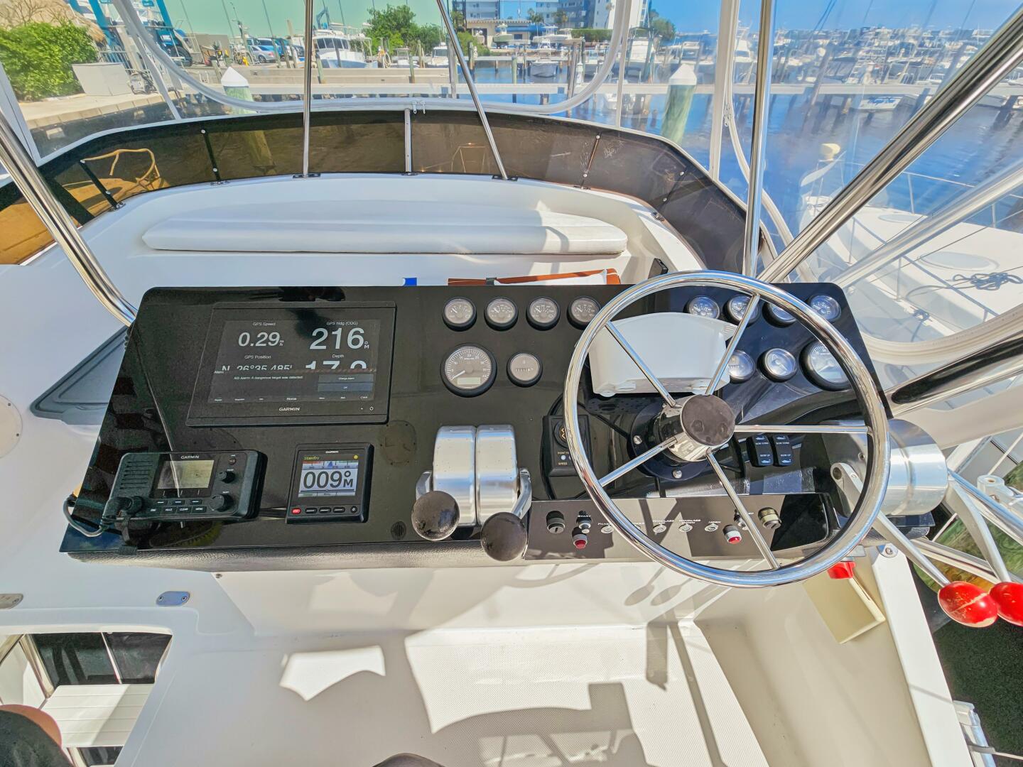 2001 Mediterranean 38 Convertible - Image 9