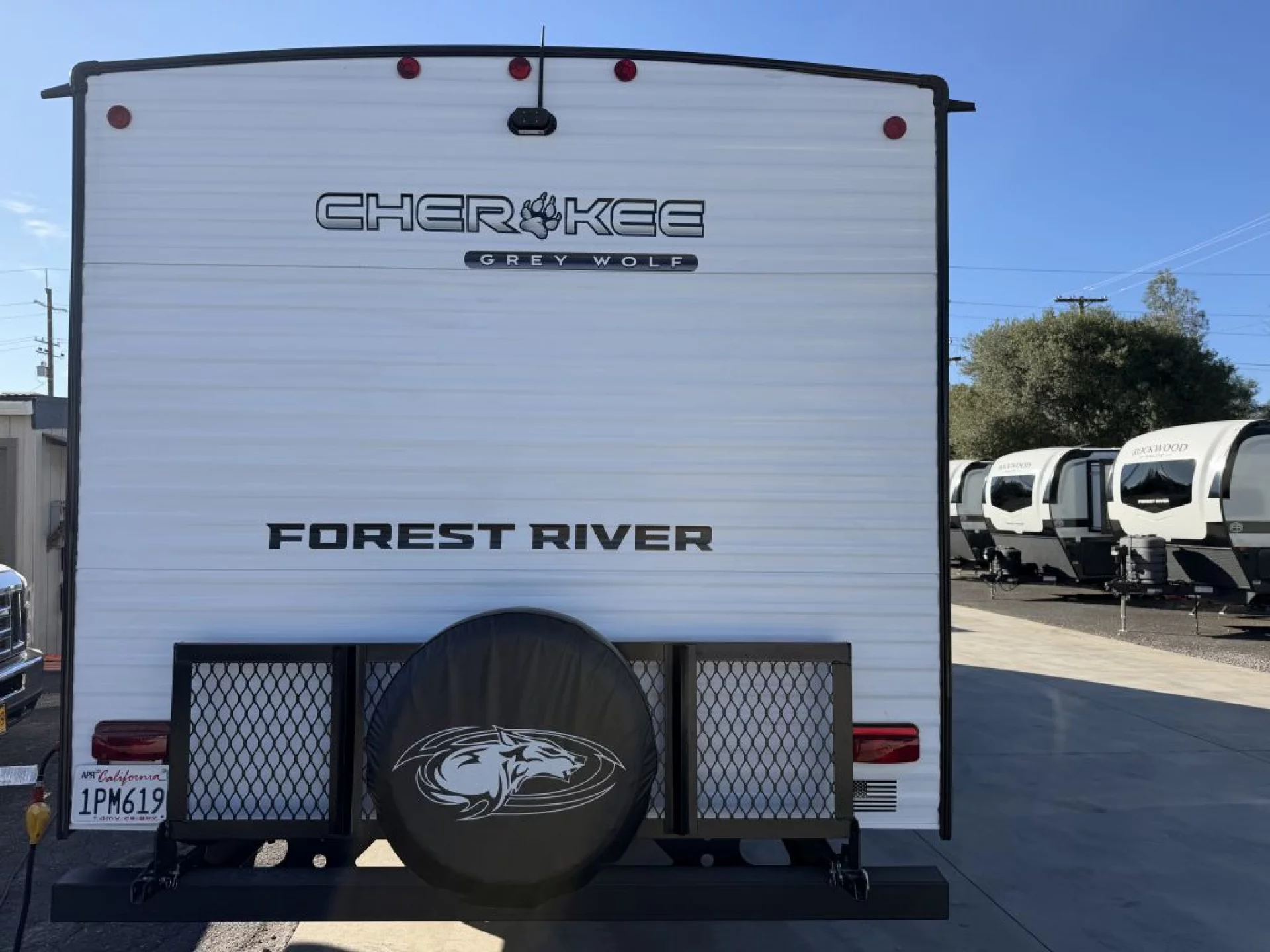 2026 FOREST RIVER CHEROKEE GREY WOLF 26KF - Image 8