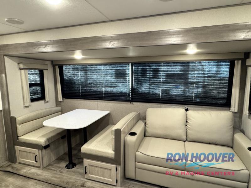 2026 COACHMEN CATALINA 333DBDSCKLE - Image 4