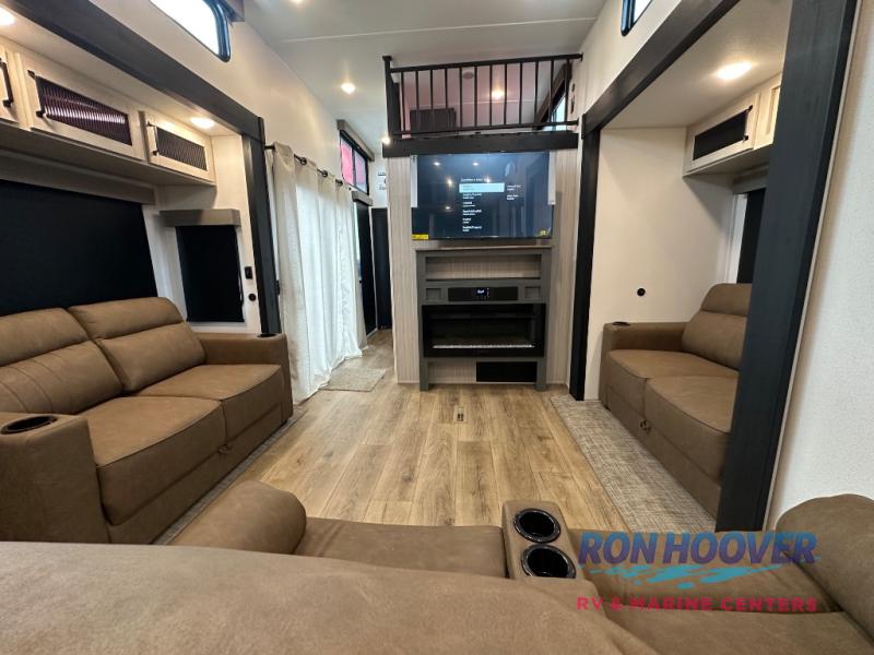 2026 PALOMINO 403LFT - Image 48