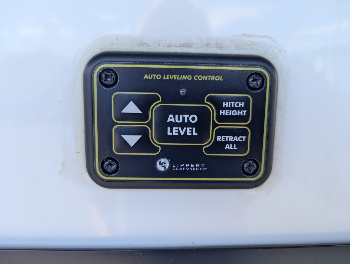 2023 KZ RV Durango Gold G383RLQ - Image 4