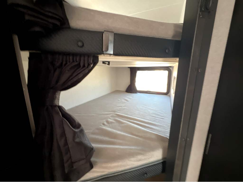 2026 JAYCO JAY FEATHER AIR 19MBS - Image 14