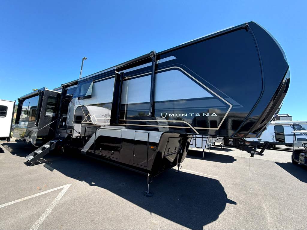2027 Keystone Montana 3900RK