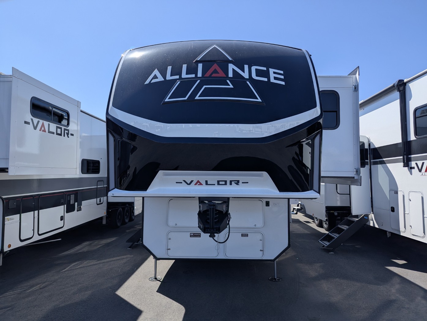 2026 Alliance RV Valor 37V11 - Image 2