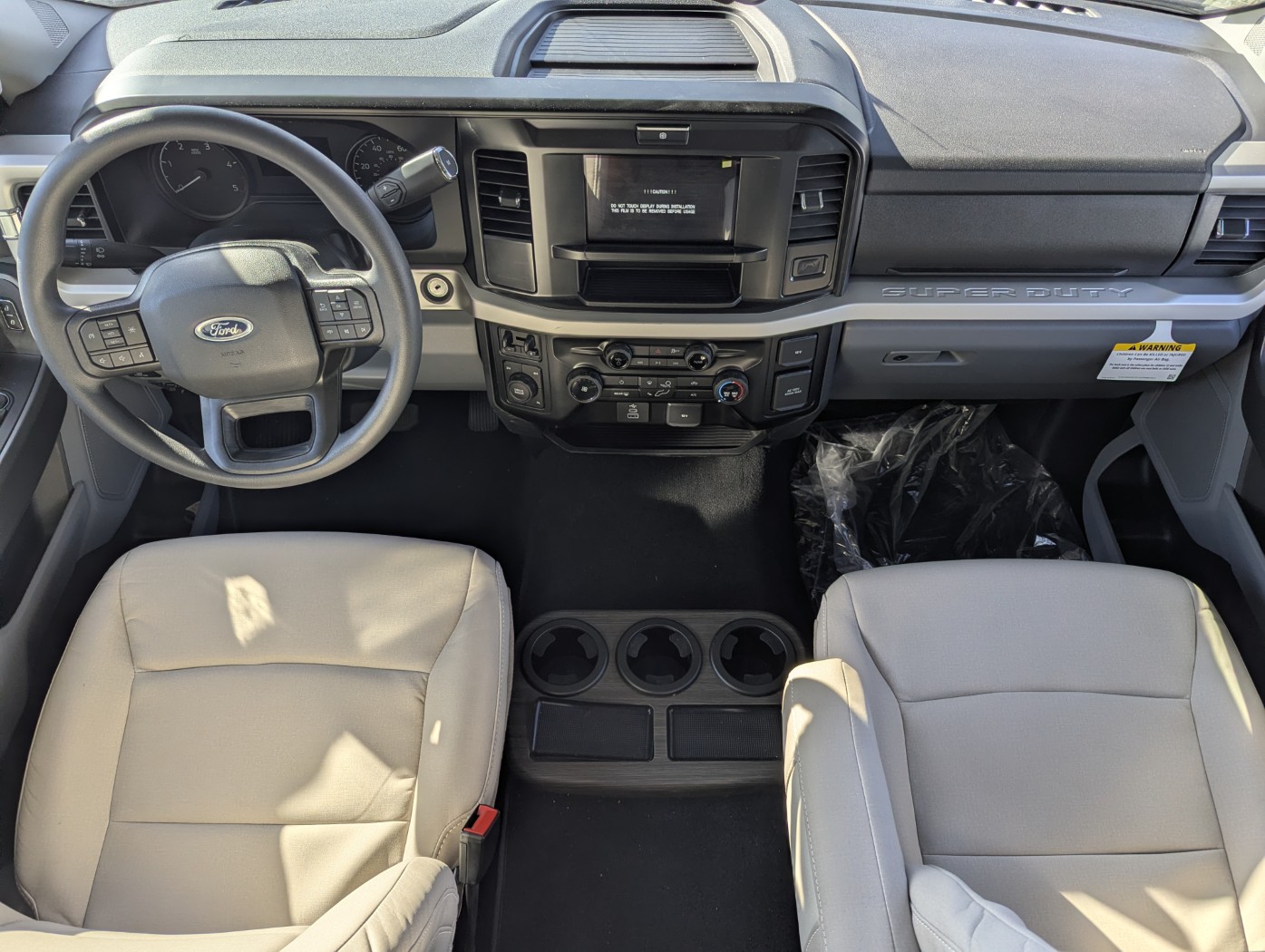 2027 Thor Motor Coach Omni Explorer X32 - Image 14