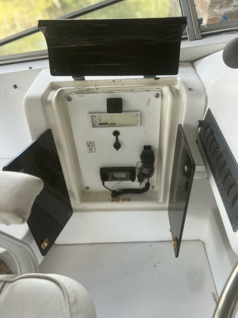 2000 Bayliner 4788 Pilot House Motoryacht - Image 52