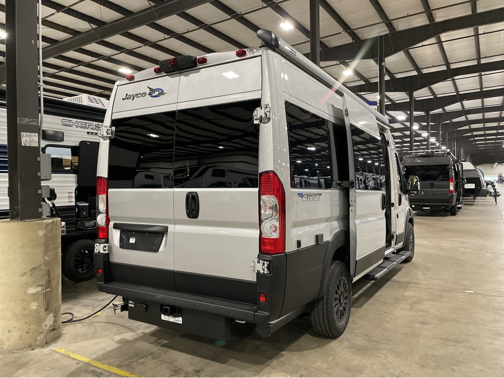 2027 Jayco Swift 20T - Image 2