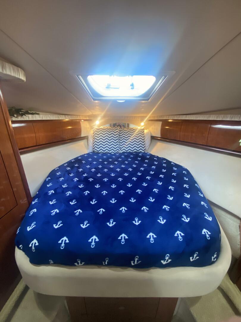 2005 Sea Ray 420 Sundancer - Image 51
