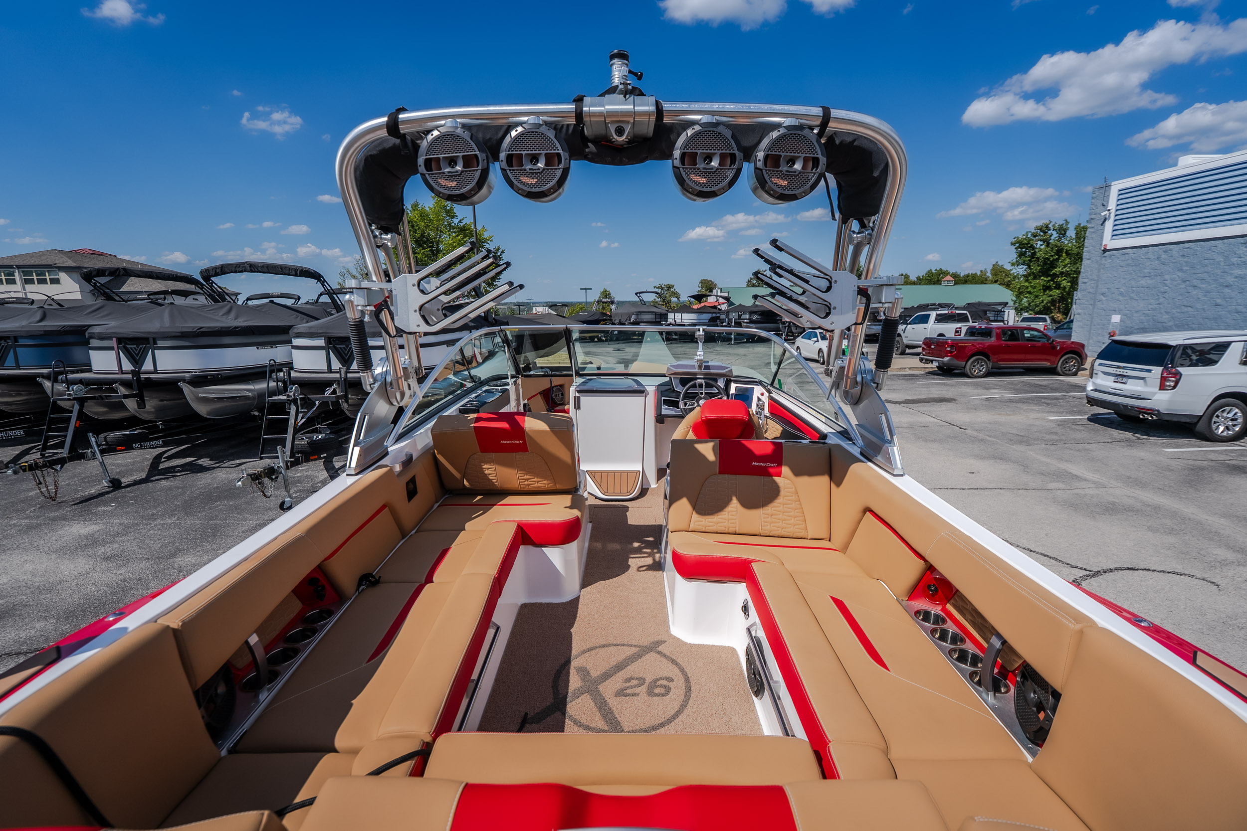 2020 MasterCraft X26 - Image 19