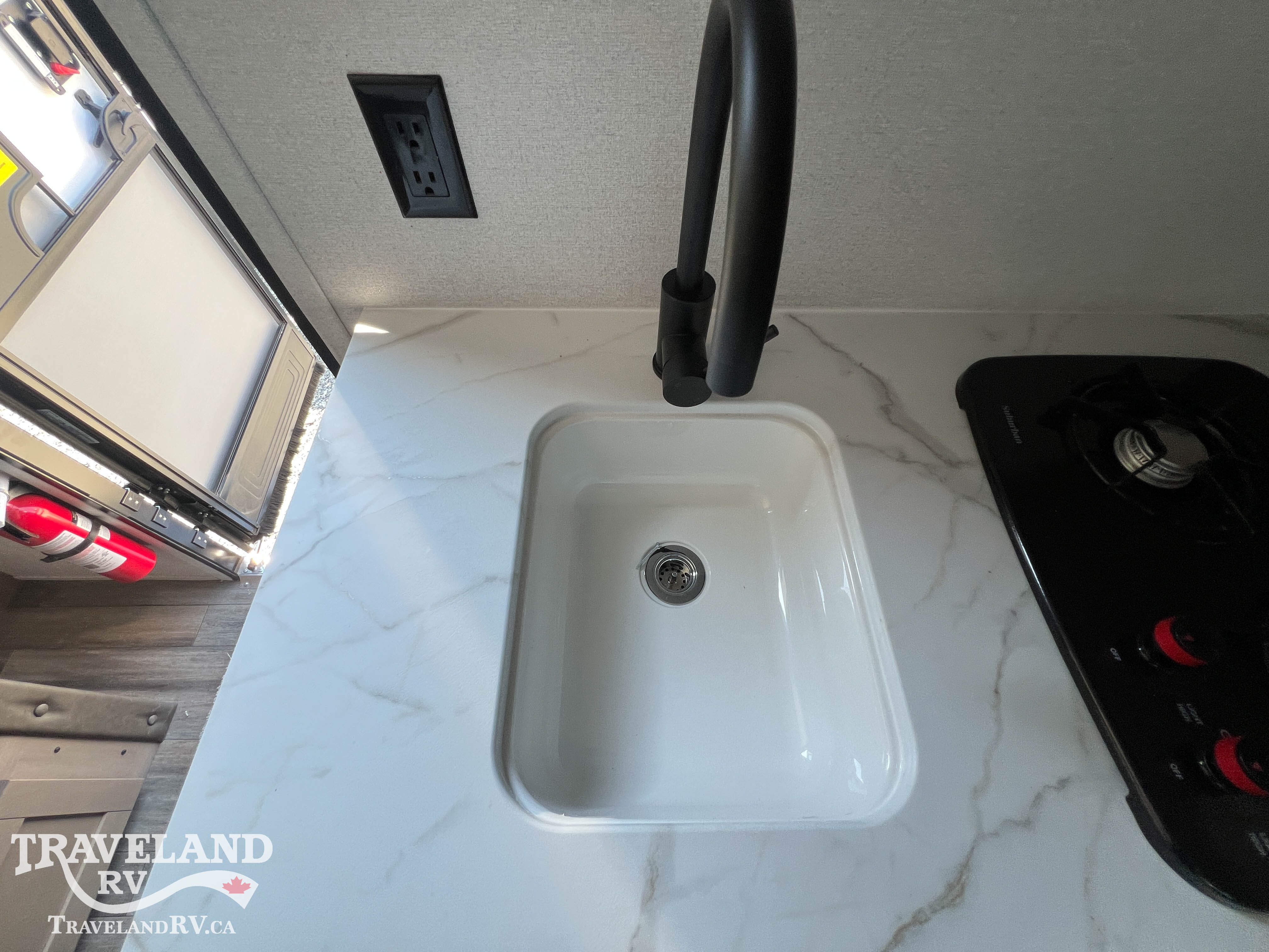 2027 Highland Ridge Colt 18MBS - Image 13