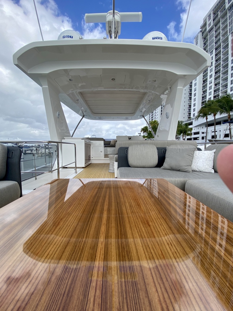 2018 Azimut Flybridge - Image 48