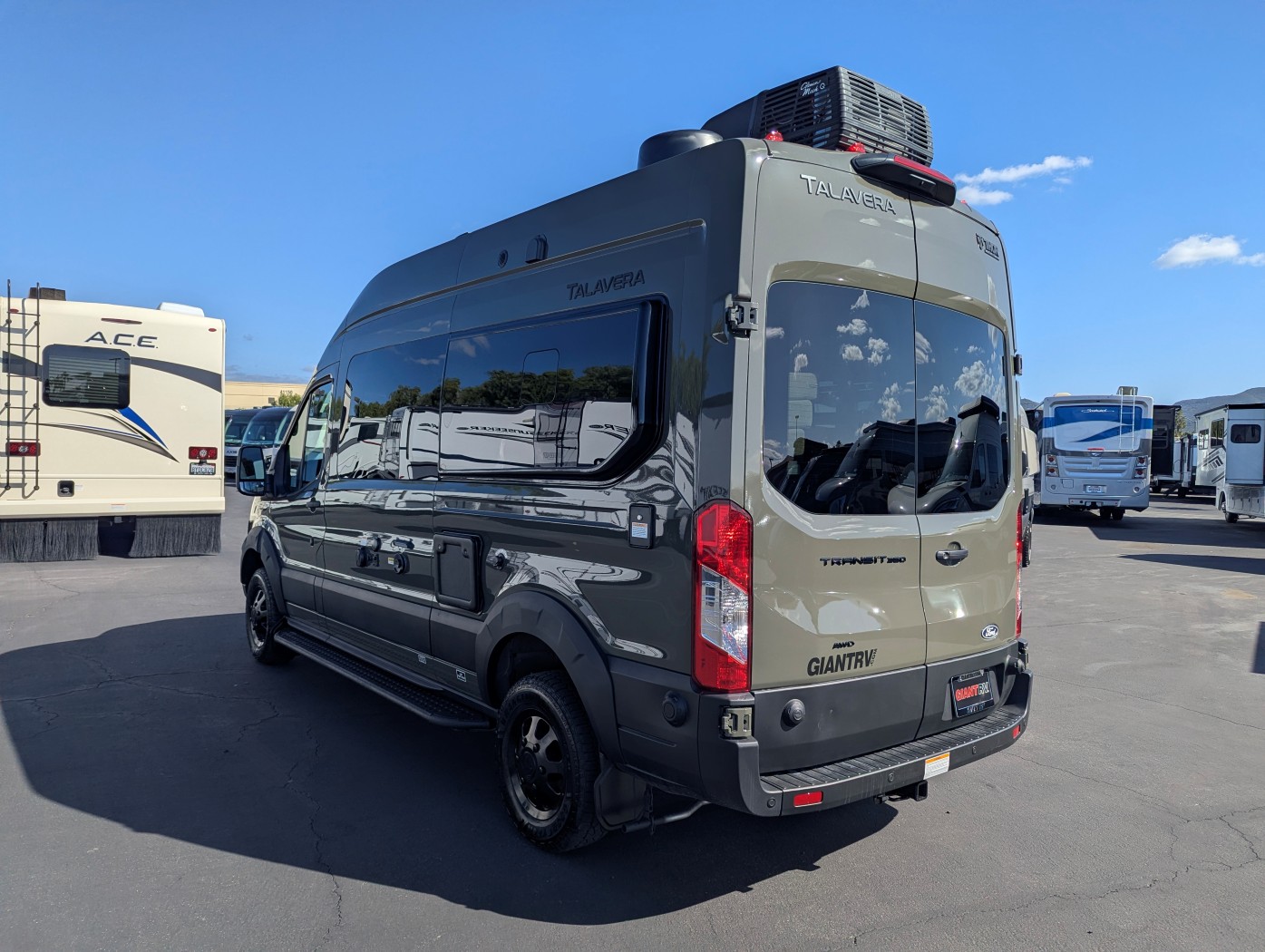 2027 Thor Motor Coach Talavera 1920 - Image 4
