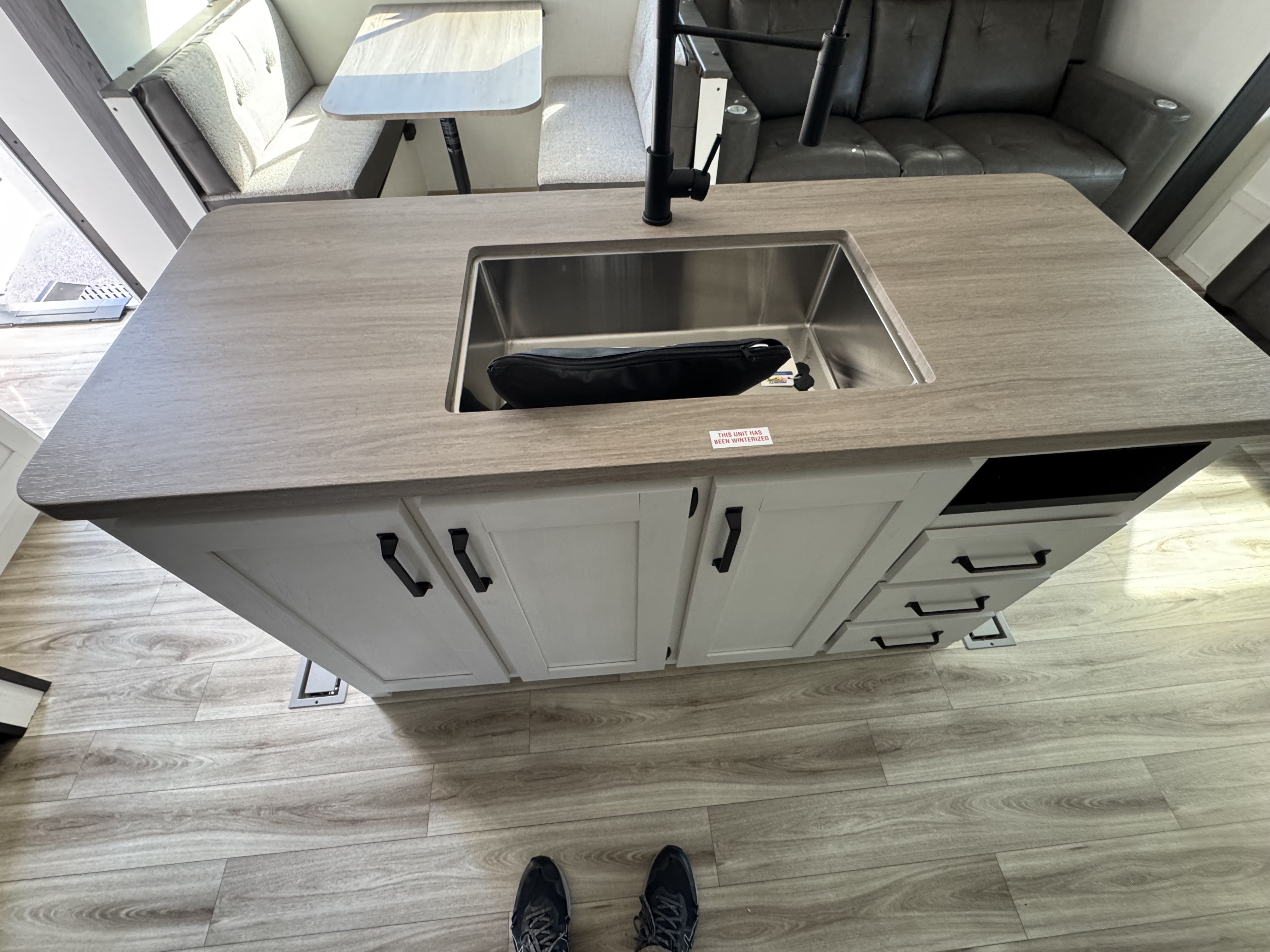 2027 VENTURE RV SIENNA 293VIK - Image 13