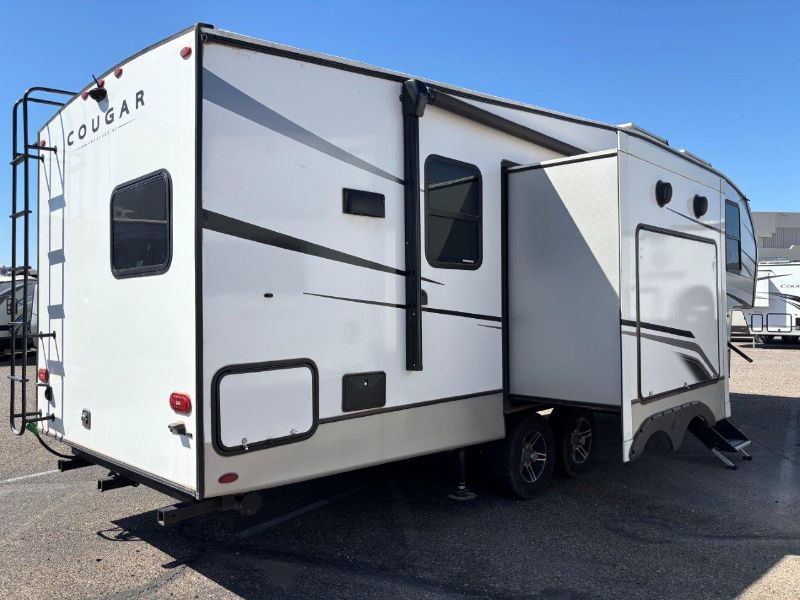 2023 Keystone Cougar Half-Ton 29RKS - Image 2