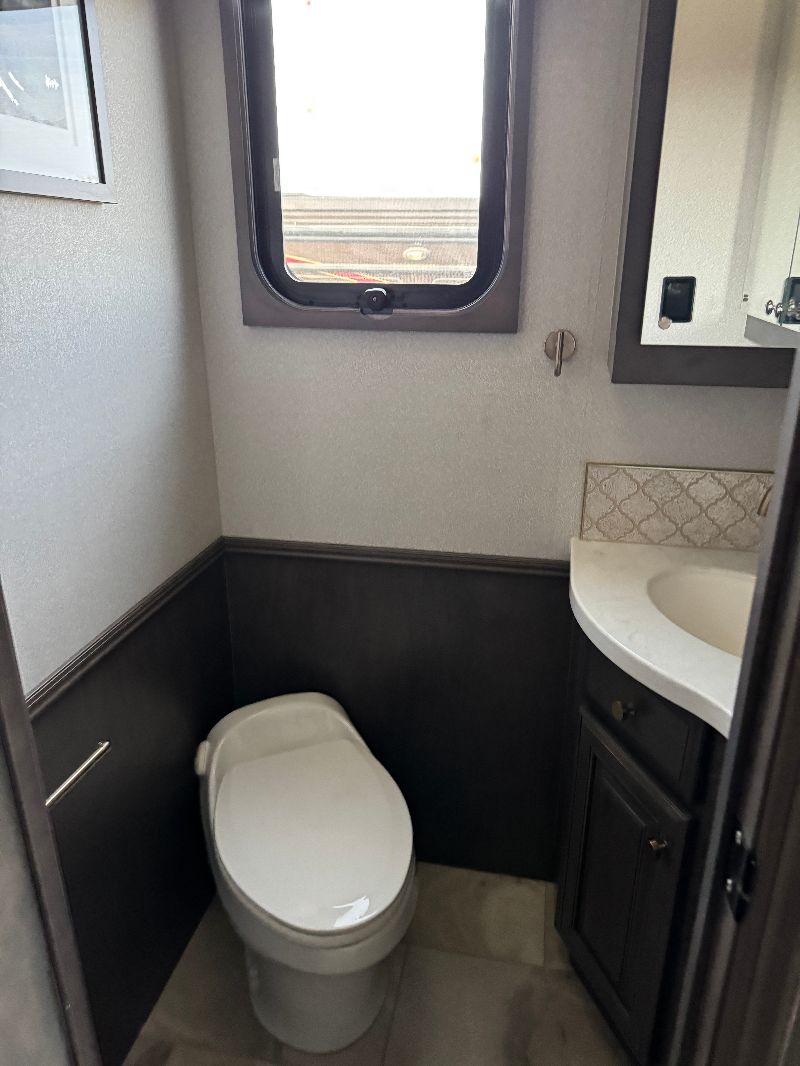 2025 Entegra Coach Cornerstone 45B - Image 14